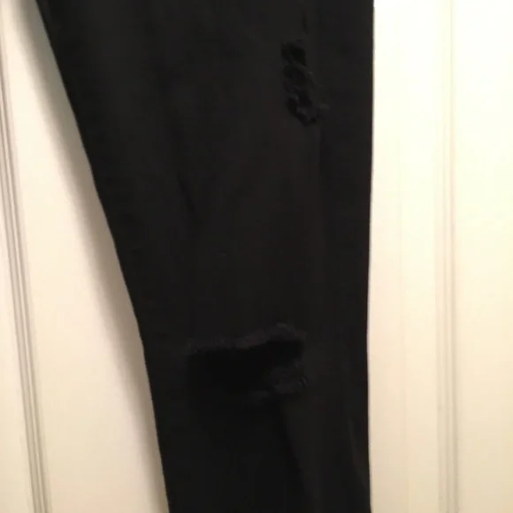 7 For All Mankind Distressed Ankle Jeans With Stretch - Picture 8 of 16